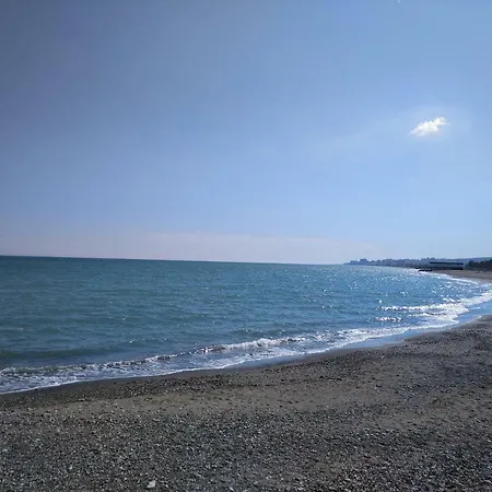 Sunny Daire *